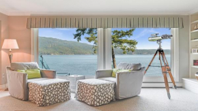 Deep Cove Retreat on the Ocean